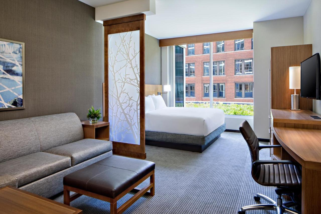 Hyatt Place Grand Rapids Downtown Exteriör bild